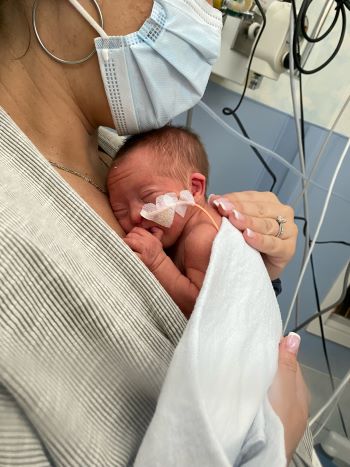 Skin-to-skin cuddles with preemie