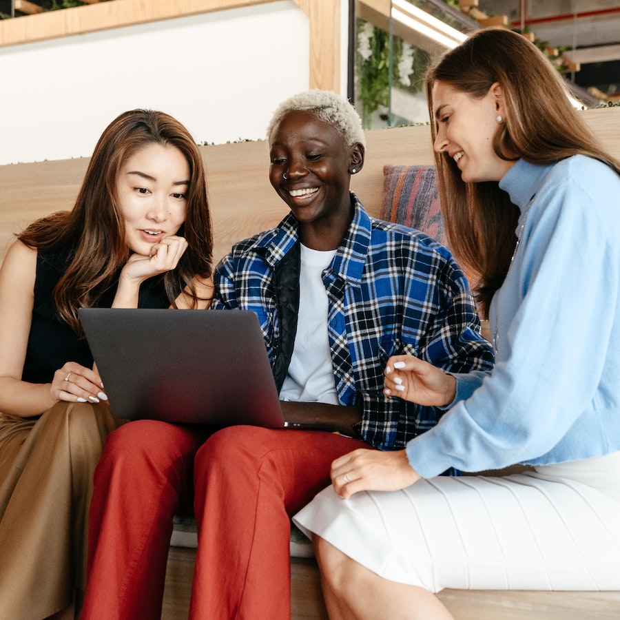 Women browsing laptop