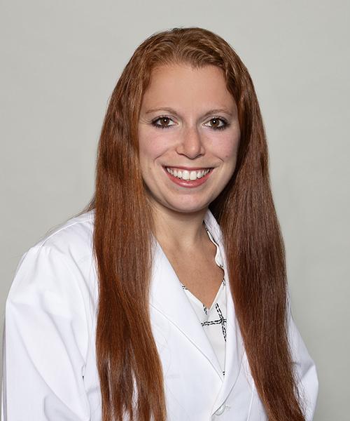 1568093102 Adler Alyssa500x600