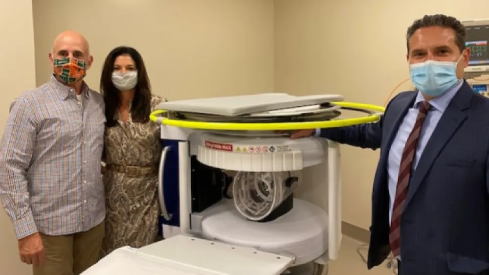 Web Dorene Michael Sternklar Portable MRI System 1 8921