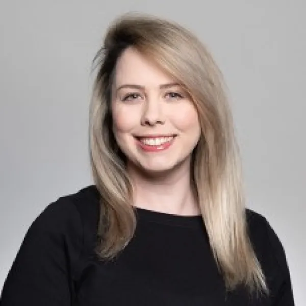 Robyn Scarchilli