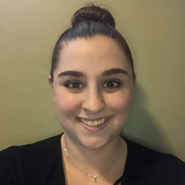 courtney-ouellette-research-headshot